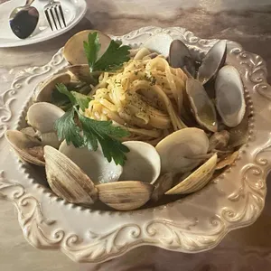 컴히얼 대표 사진