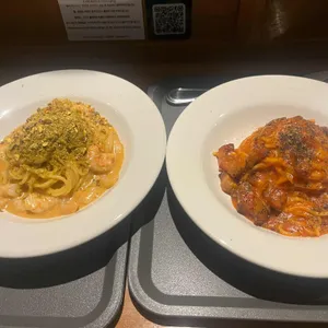 써리얼 파스타바 사진