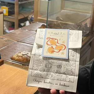 에뚜왈 리뷰 사진