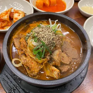 서부청기와감자탕 대표 사진