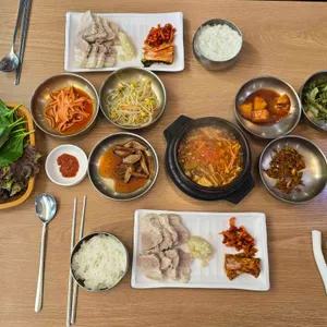 담쟁이보쌈집 대표 사진