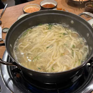 오늘보쌈칼국수 사진