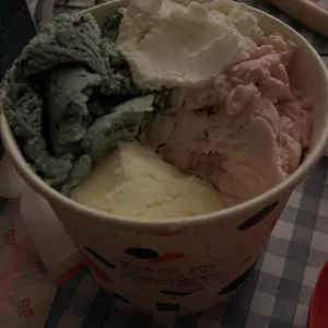 배스킨라빈스 대표 사진