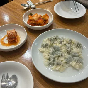 자하손만두 사진 2