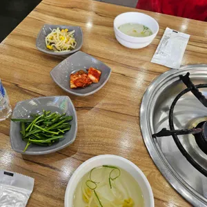 국이네낙지볶음 사진