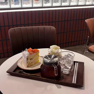 카페 굿 웨더 대표 사진