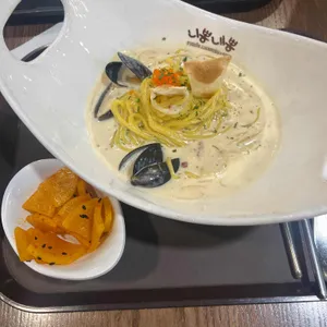 니뽕내뽕 대표 사진