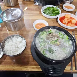 이화순대국 사진