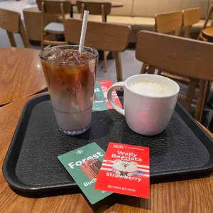 스타벅스 리저브드 사진