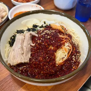 백제칼국수 사진