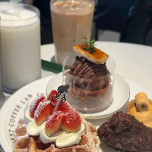 퍼스트커피랩 사진