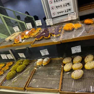 오소리 베이커리 사진 2