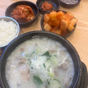가마솥순대국밥 사진