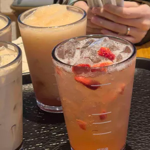 스타벅스 사진 2