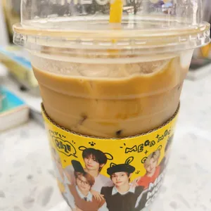 메가커피 대표 사진