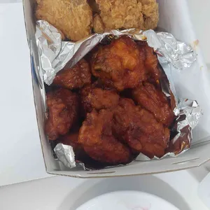 BBQ치킨 대표 사진