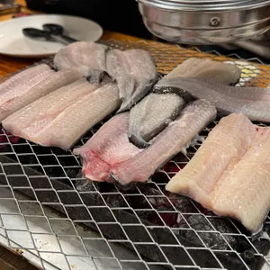 힘센풍천민물장어 사진