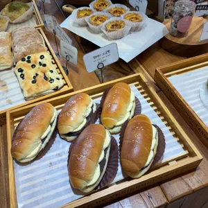 아라파파북촌 리뷰 사진