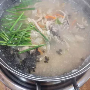 도담굴칼국수 대표 사진