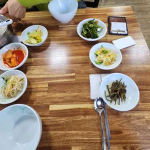 홍가네우렁쌈밥 사진