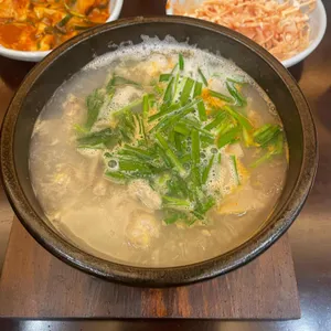 산더미 미성돼지국밥 사진