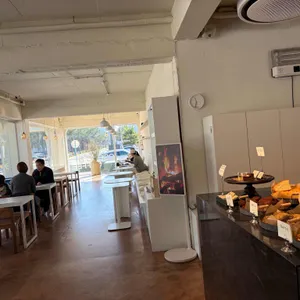 에센시아 리뷰 사진