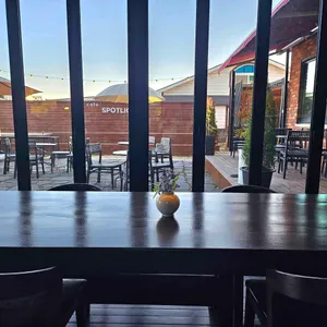 스포트라이트 커피 리뷰 사진