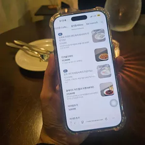 논샬랑라운지 리뷰 사진