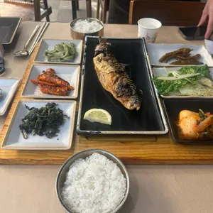 산으로 간 고등어 사진 1