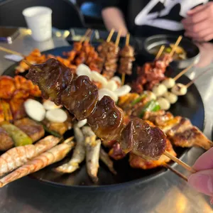 꼬치는 밤 대표 사진