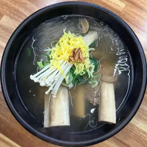 갈비탕 뚝배기 사진