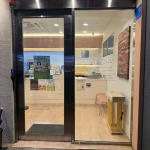 화이트리에 대표 사진