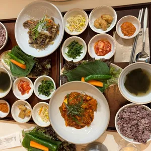 무월식탁 대표 사진