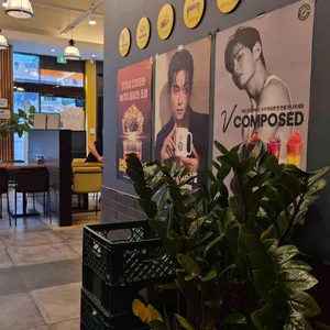 컴포즈커피 리뷰 사진