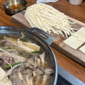 연수옥 샤브칼국수 사진