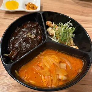 청춘탕수육 대표 사진