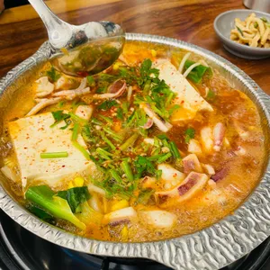 대청얼큰오징어찌개 대표 사진