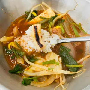 대청얼큰오징어찌개 사진