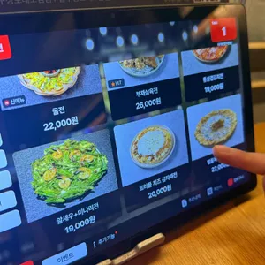 더기와 리뷰 사진