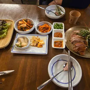 1984그수육집칼국수 사진