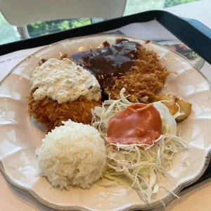 정성돈가스 사진 1