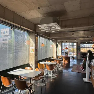 미드테이블 리뷰 사진