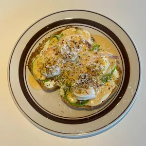 미드테이블 대표 사진