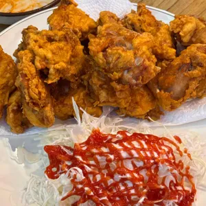 금강숯불바베큐치킨 사진