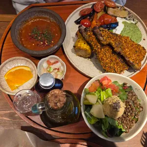 아민 이화 사진