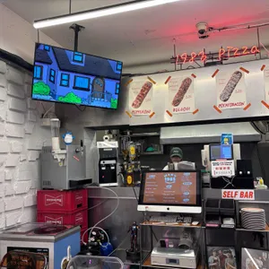 1983 pizza&pub 리뷰 사진