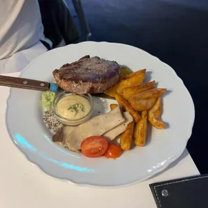 투파인드피터 사진