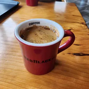 레드블랙카페 사진