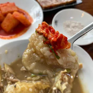 백세삼계탕 사진