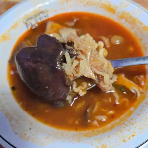 먹어보자 부대찌개 사진